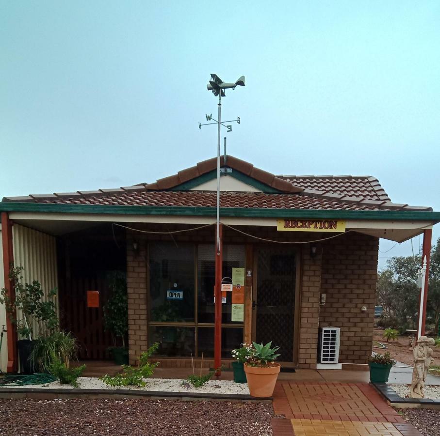 Airport Whyalla Motel Экстерьер фото